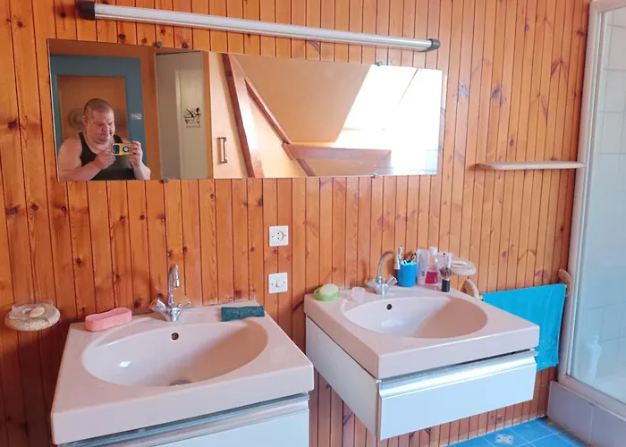 Konukevi Single Bed With A Large Desk 3*